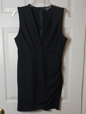 Lulus Cocktail Hour Sleeveless Tulip Hem Mini Dress Tailored Classy Sleek Size L